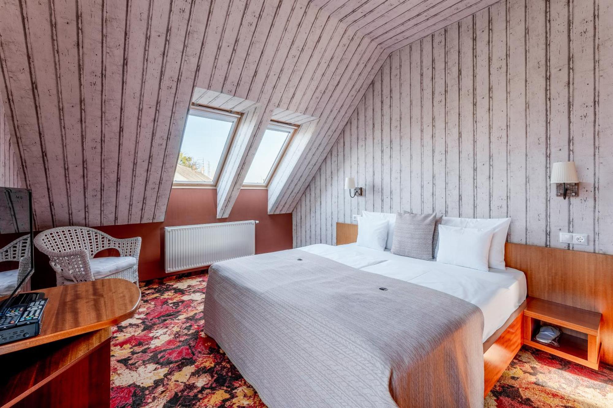 Hotel Lajta Park Mosonmagyaróvár Zimmer foto